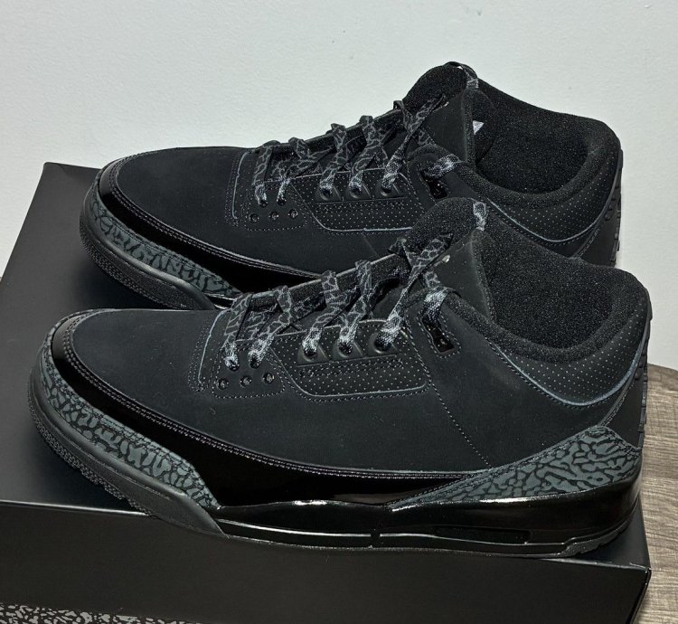 Size 11 5 - Air Jordan 3 Retro 2025 Black Cat