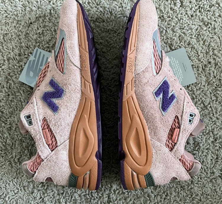 Salehe Bembury New Balance 990v2 Sand Be The Time Size 9
