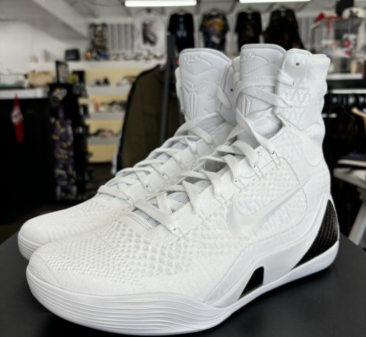 Nike Kobe 9 Elite Protro Halo Sz 9 5 2024