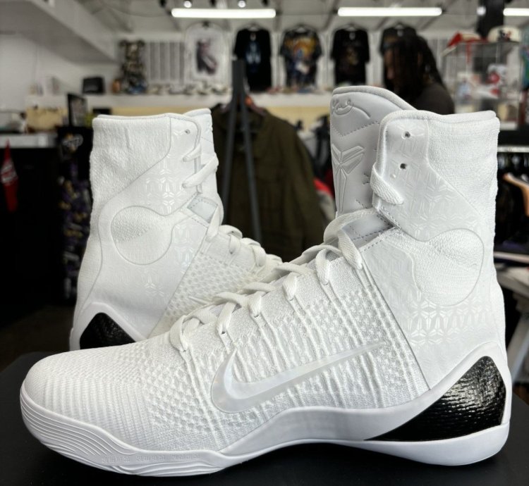 Nike Kobe 9 Elite Protro Halo Sz 9 5 2024