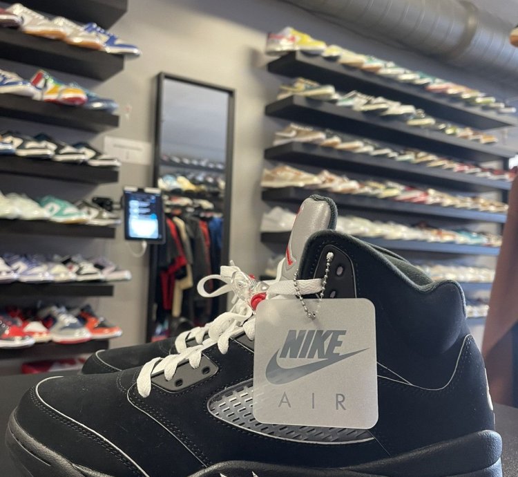 Size 11 5 - Jordan 5 Black Metallic 2024