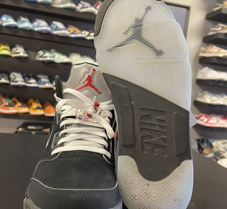 Size 11 5 - Jordan 5 Black Metallic 2024