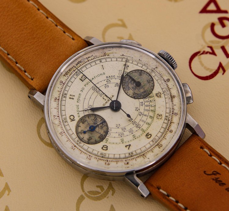 Omega Classic Vintage Chronograph Cal 33 3 With Rare Pulsometric Scale From 1942 With Extract Omega