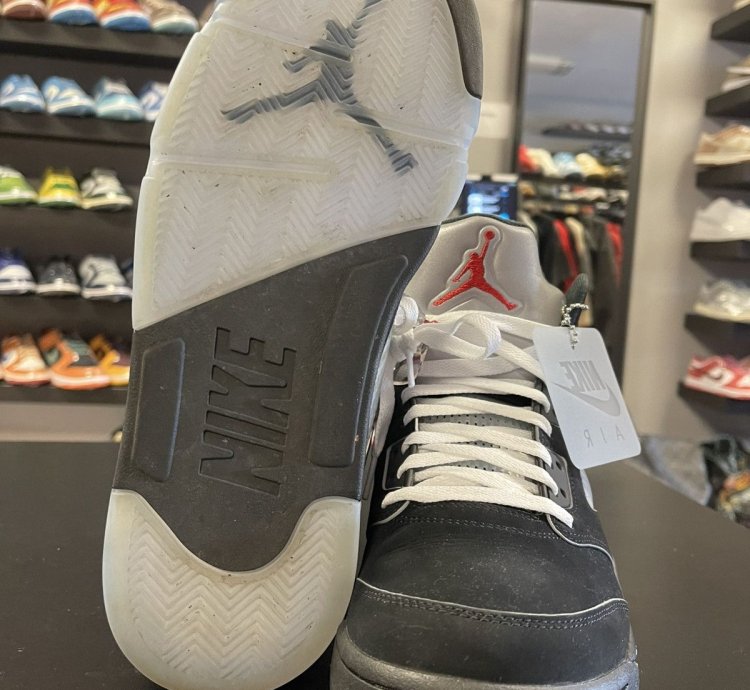 Size 11 5 - Jordan 5 Black Metallic 2024