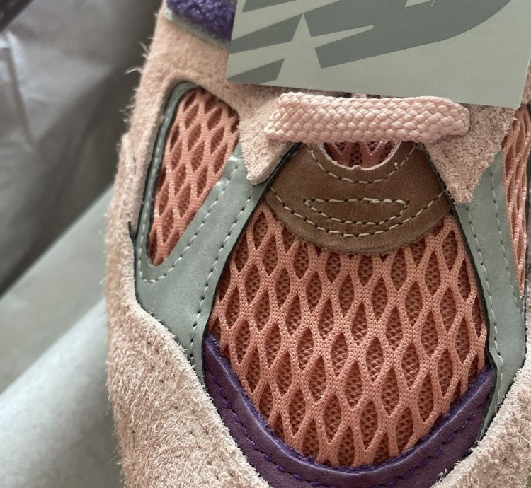 Salehe Bembury New Balance Sand Be The Time 990v2 Us11