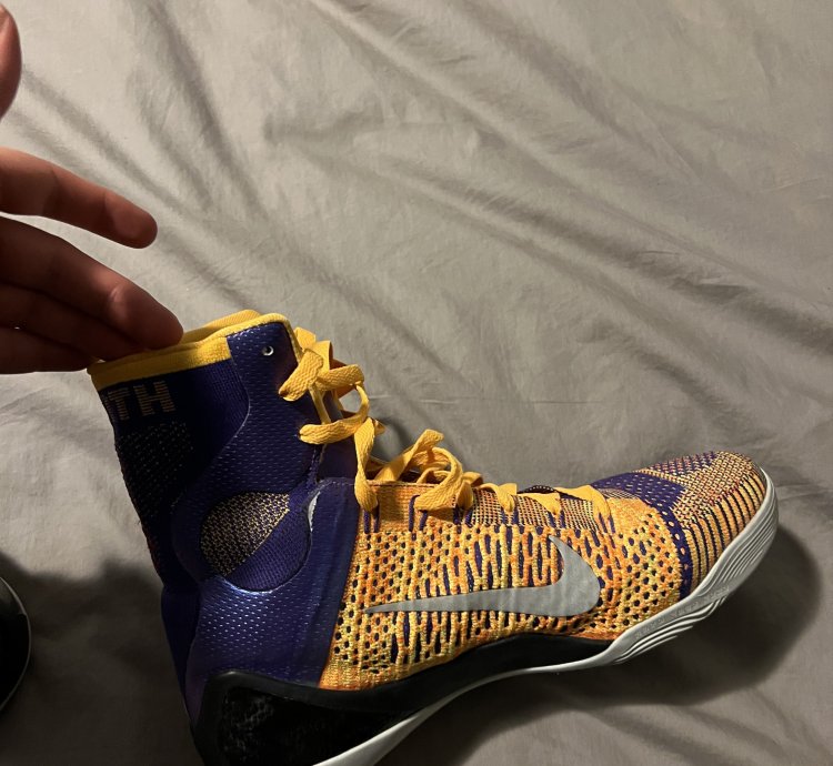 Nike Kobe 9 Elite Team showtime