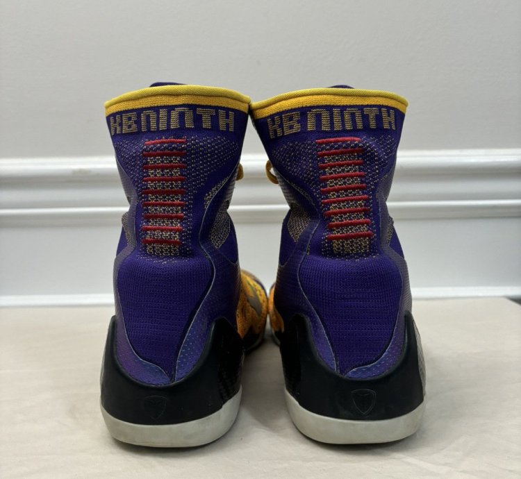 Nike Kobe 9 Elite Team Showtime