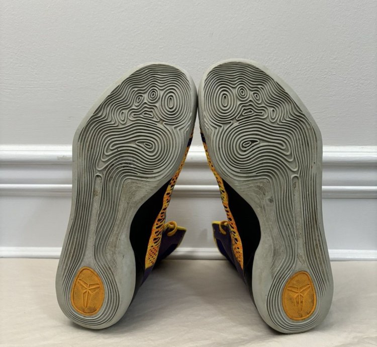Nike Kobe 9 Elite Team Showtime