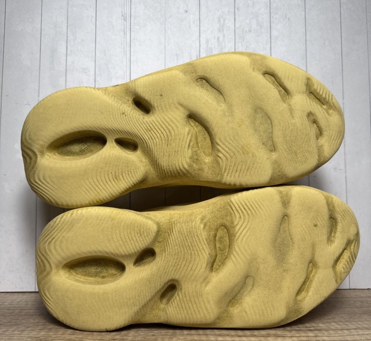Adidas Yeezy Foam Runner Rnr Rnnr Sulfur Gv6775 Sulfur Sz 14
