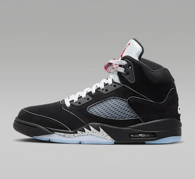 Size 11- Air Jordan 5 Retro Og Black Metallic Reimagined