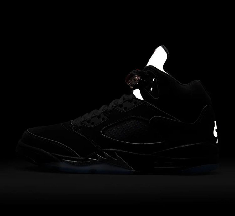 Size 11- Air Jordan 5 Retro Og Black Metallic Reimagined