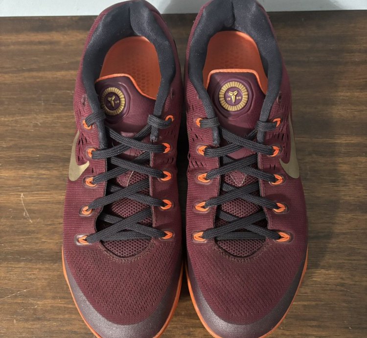 Nike Kobe 9 Em Deep Garnet