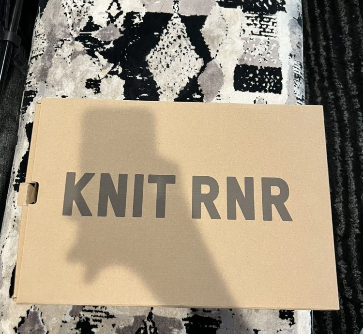 Adidas Yeezy Knit Rnr