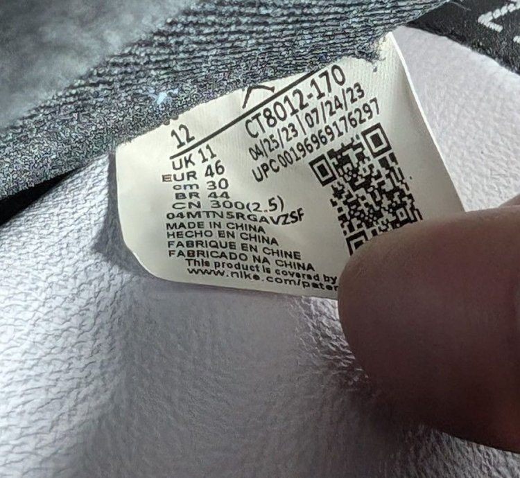 Size 12 - Jordan 11 Retro Mid Gratitude Defining Moments