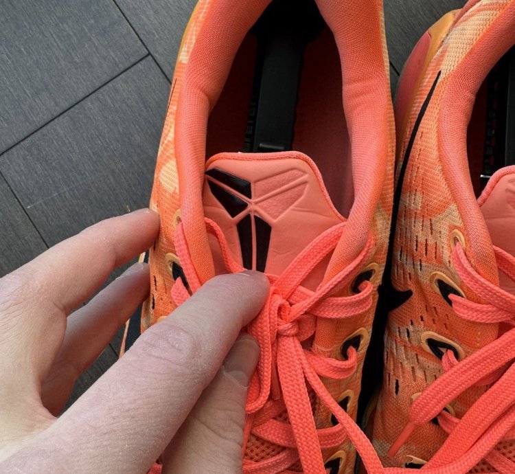 Nike Kobe 9 Em Low Peach Mango