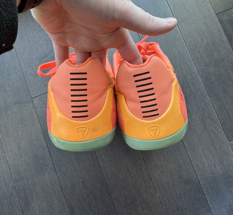 Nike Kobe 9 Em Low Peach Mango