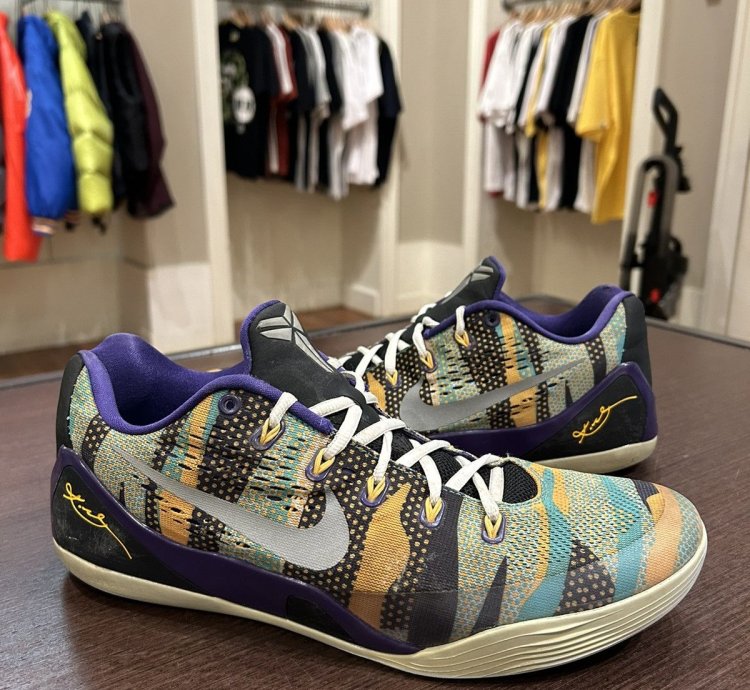 Nike Kobe 9 Em Low Unleashed
