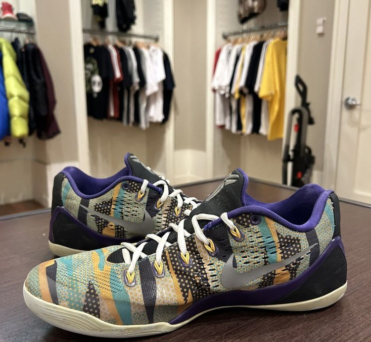 Nike Kobe 9 Em Low Unleashed