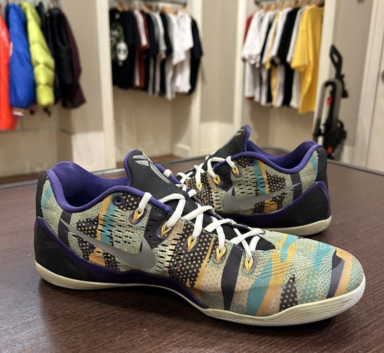 Nike Kobe 9 Em Low Unleashed