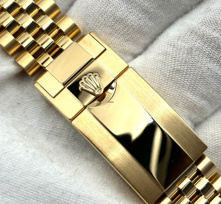 Rolex Gmt-master Ii Unworn Gmt-master Ii 40mm Yellow Gold Jubilee Bracelet 126718grnr Box Papers 2024
