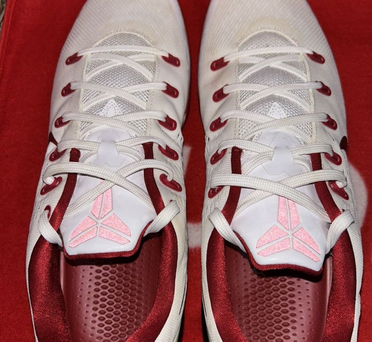 Nike Kobe 9 Em Tb White Gym Red - 685776 160 Size 17