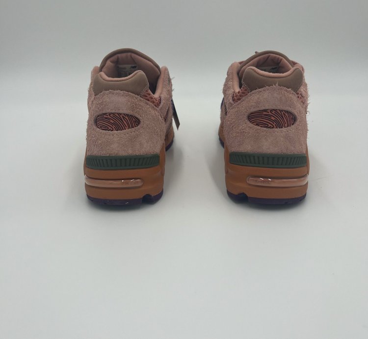 Size 11 Salehe Bembury New Balance 990v2