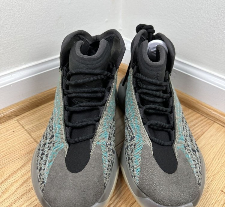 Adidas Yeezy Quantum Teal Blue