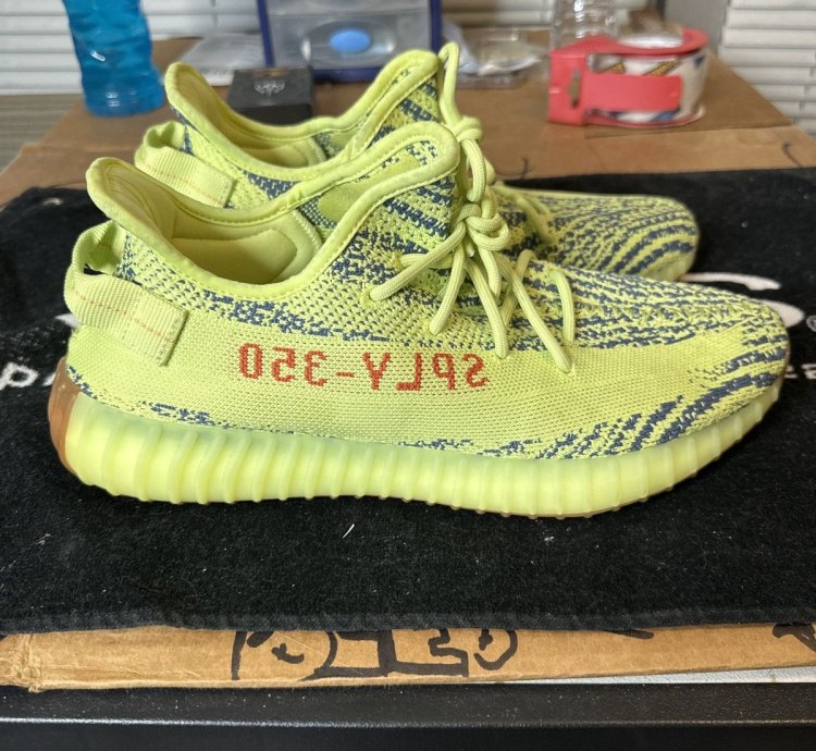 Adidas Yeezy V2 350 Semi Frozen Size 11