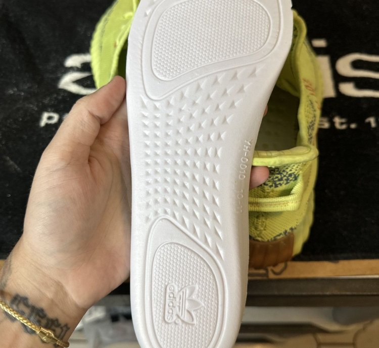 Adidas Yeezy V2 350 Semi Frozen Size 11
