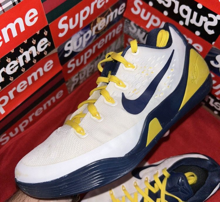 Nike Kobe 9 Ix Low Id Size 8 688501-997 Michigan