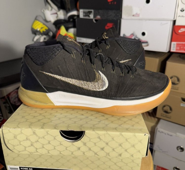 Nike Kobe Ad Black Gum