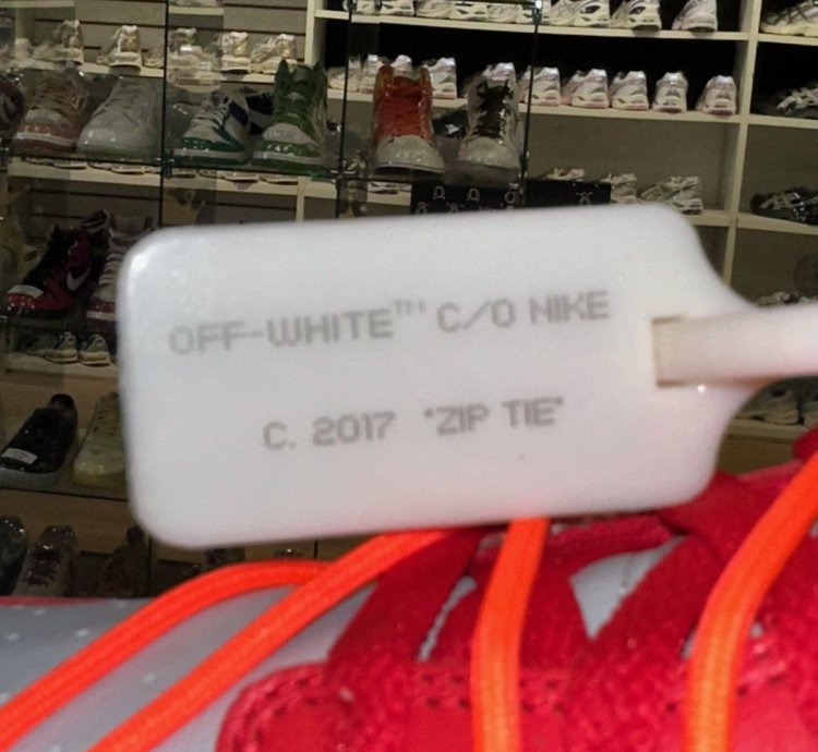 Size 15 - Nike Dunk Low Off-white University Red 2019