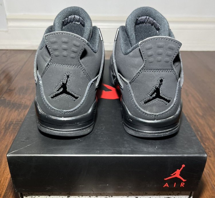 Size 5 5y 7w - Air Jordan 4 Black Cat