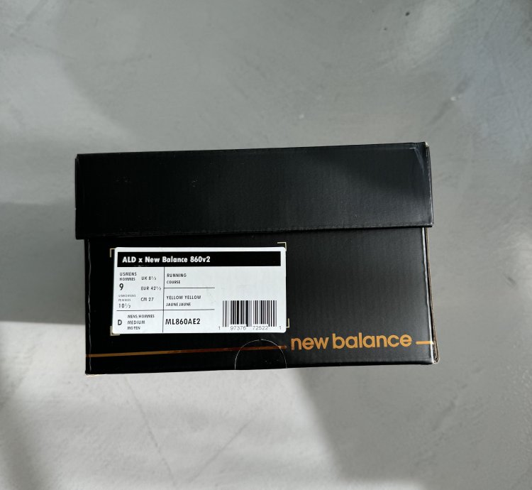 Size 9 - New Balance 860v2 Aime Leon Dore Yellow Silver