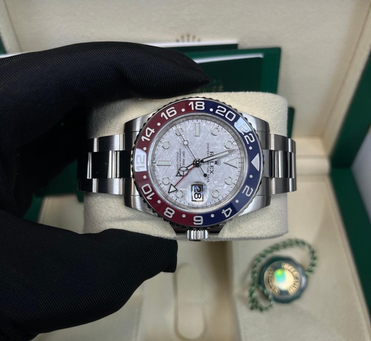 Rolex Gmt-master Ii White Gold Gmt-master Ii 40 Watch - Blue And Red Pepsi Bezel - Meteorite Dial - Oyster