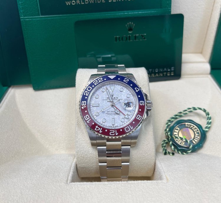 Rolex Gmt-master Ii White Gold Gmt-master Ii 40 Watch - Blue And Red Pepsi Bezel - Meteorite Dial - Oyster
