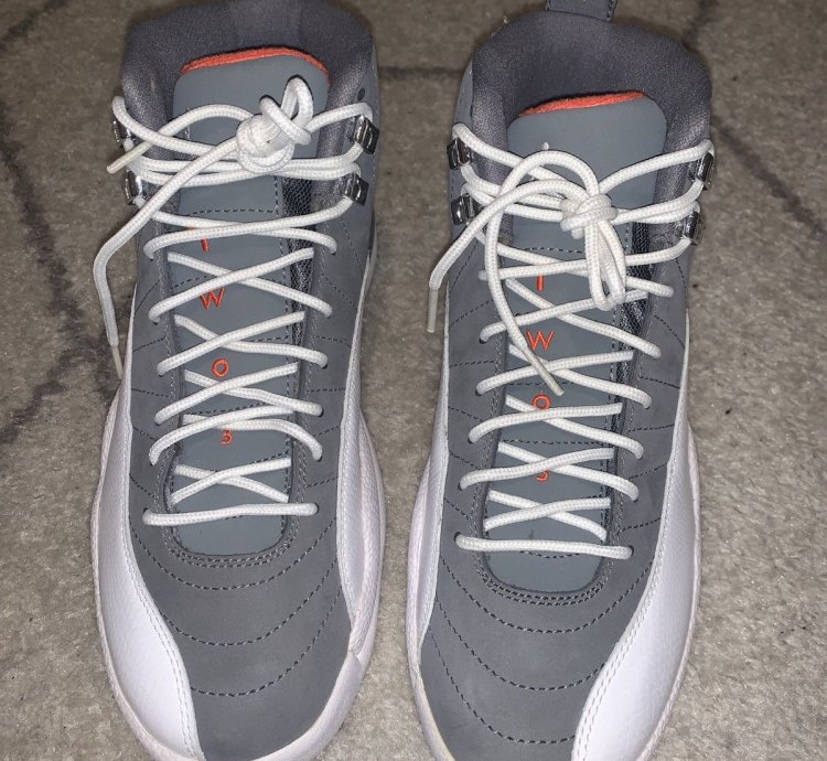 Size 7 - Air Jordan 12 Cool Grey 2012