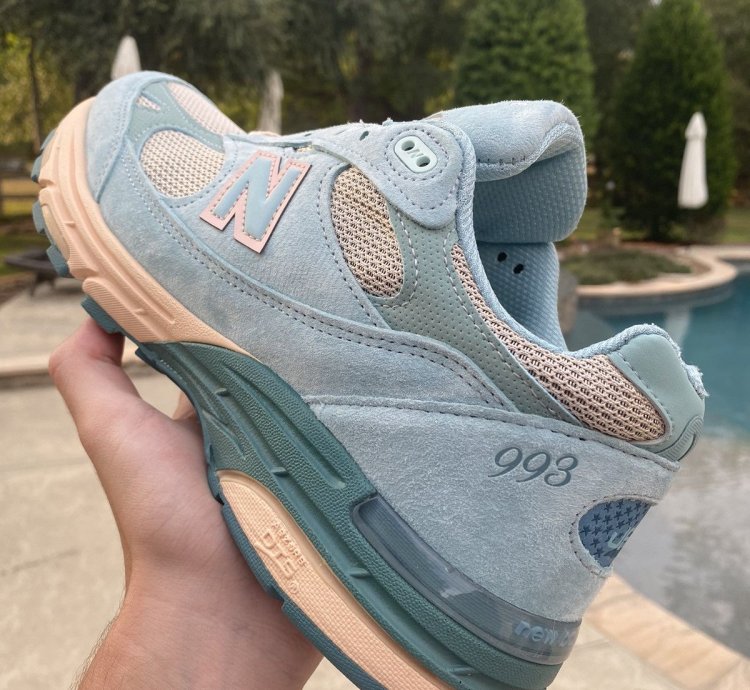 Size 9 New Balance 993 Joe Freshgoods Arctic Blue Mr993jf1