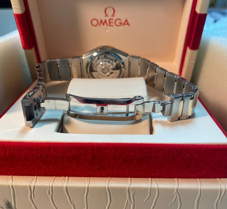 Omega Constellation Co-axial Master Chronometer Full Set - Gold Diamonds
