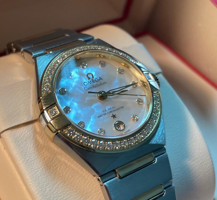 Omega Constellation Co-axial Master Chronometer Full Set - Gold Diamonds