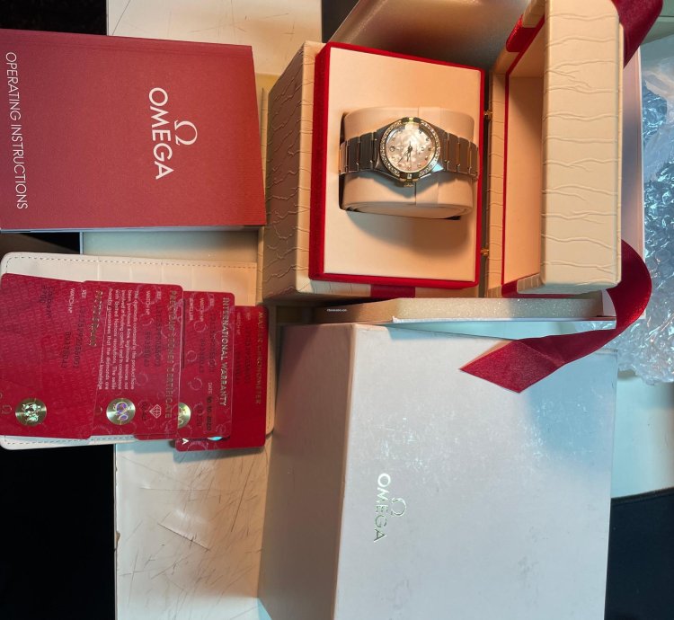Omega Constellation Co-axial Master Chronometer Full Set - Gold Diamonds