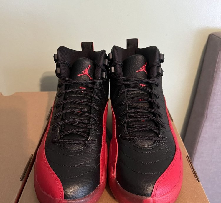 Size 8 5 - Jordan 12 Flu Game 2025 Ships Today