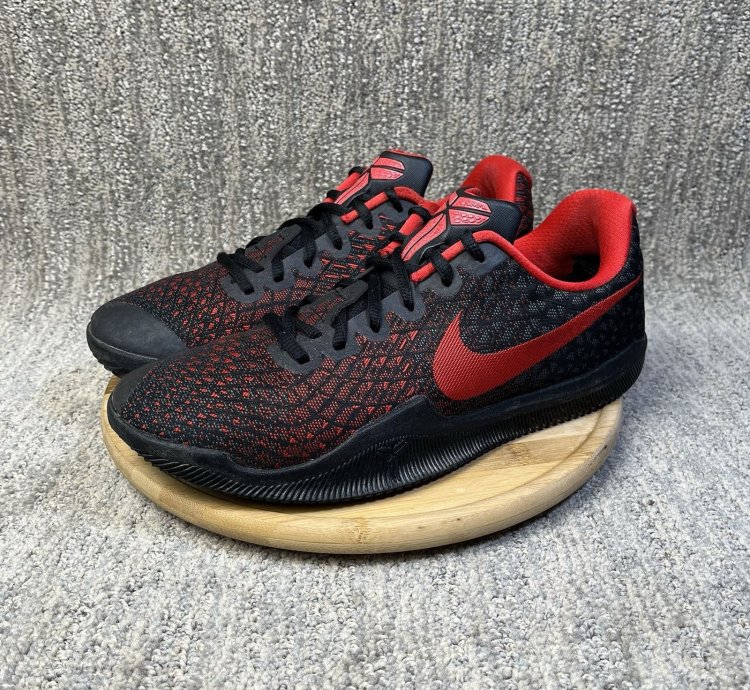 Nike Kobe Black Mamba Instinct University Bred Red Men 9 5