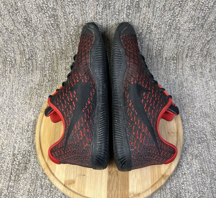 Nike Kobe Black Mamba Instinct University Bred Red Men 9 5