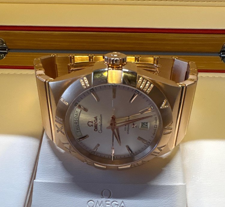 Omega Constellation Day-date 123 55 38 22 02 001 Automatic 2024 Red Gold Very Good