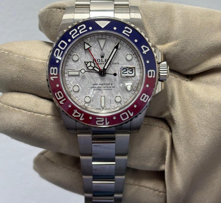 Rolex Gmt-master Ii White Gold Pepsi Meteorite Dial 126719blro Unworn 2023