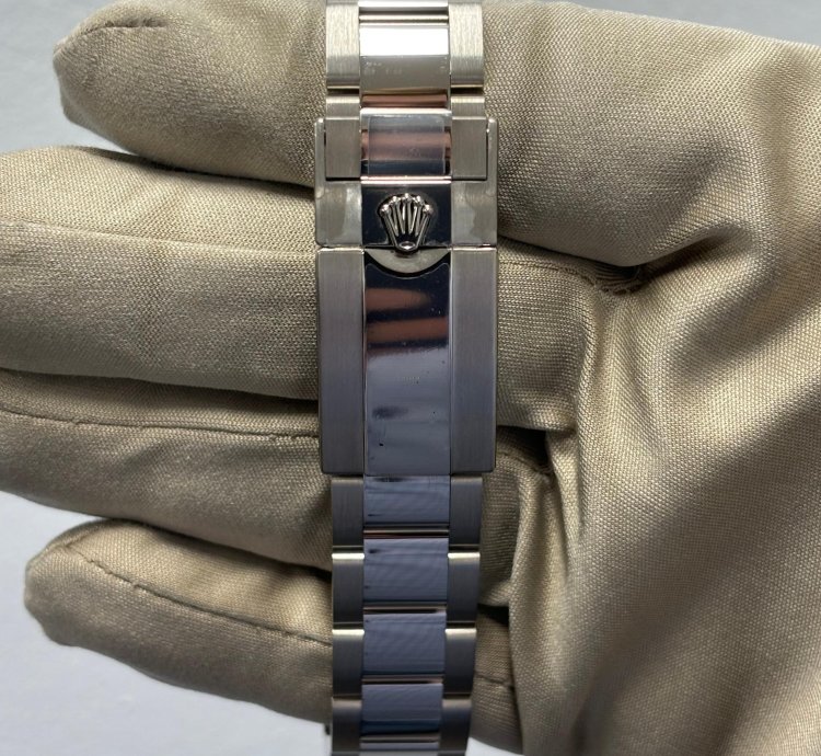 Rolex Gmt-master Ii White Gold Pepsi Meteorite Dial 126719blro Unworn 2023