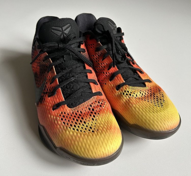Nike Kobe Bryant 11 Sunset Basketball Shoe Men Size Us 9 5