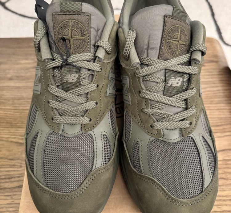 Stone Island New Balance 991