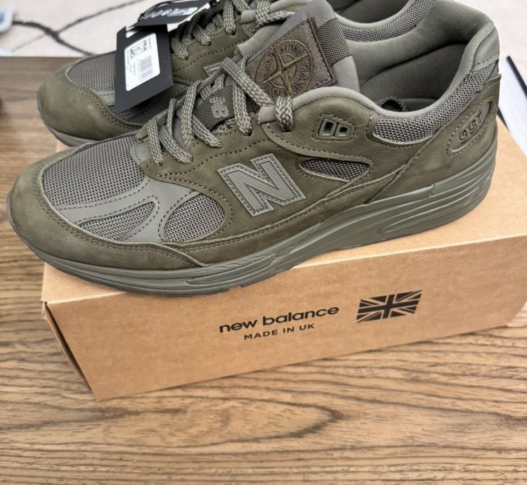 Stone Island New Balance 991